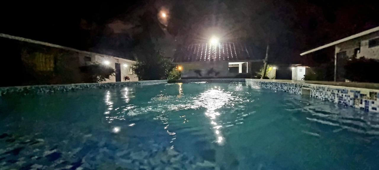 Paradise Island Beach Hotel Isla Grande Luaran gambar