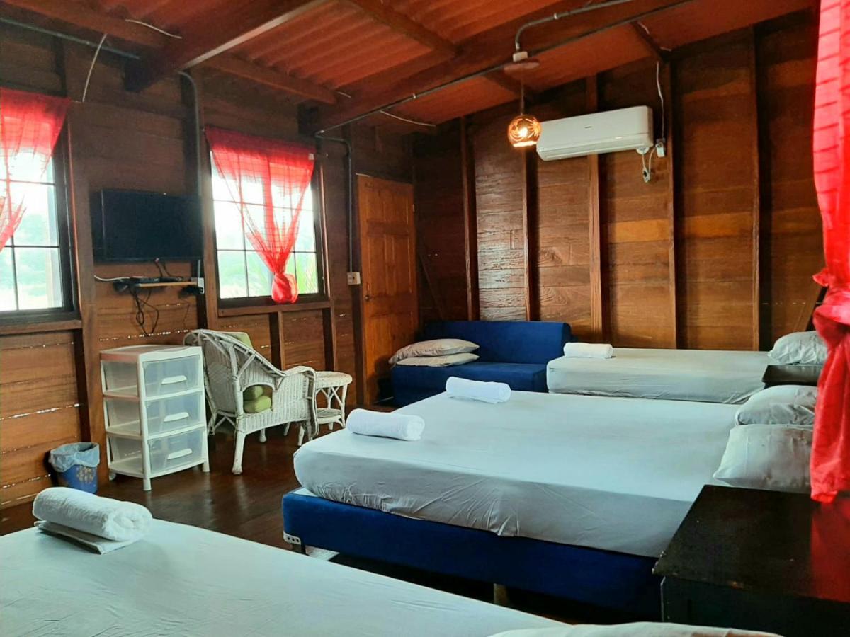 Paradise Island Beach Hotel Isla Grande Bilik gambar